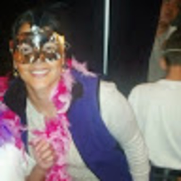 Meet your Posher, Joseli - Picture 1 of 1